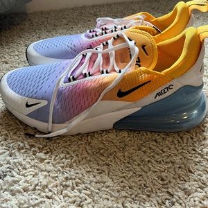 Nike 270 air max